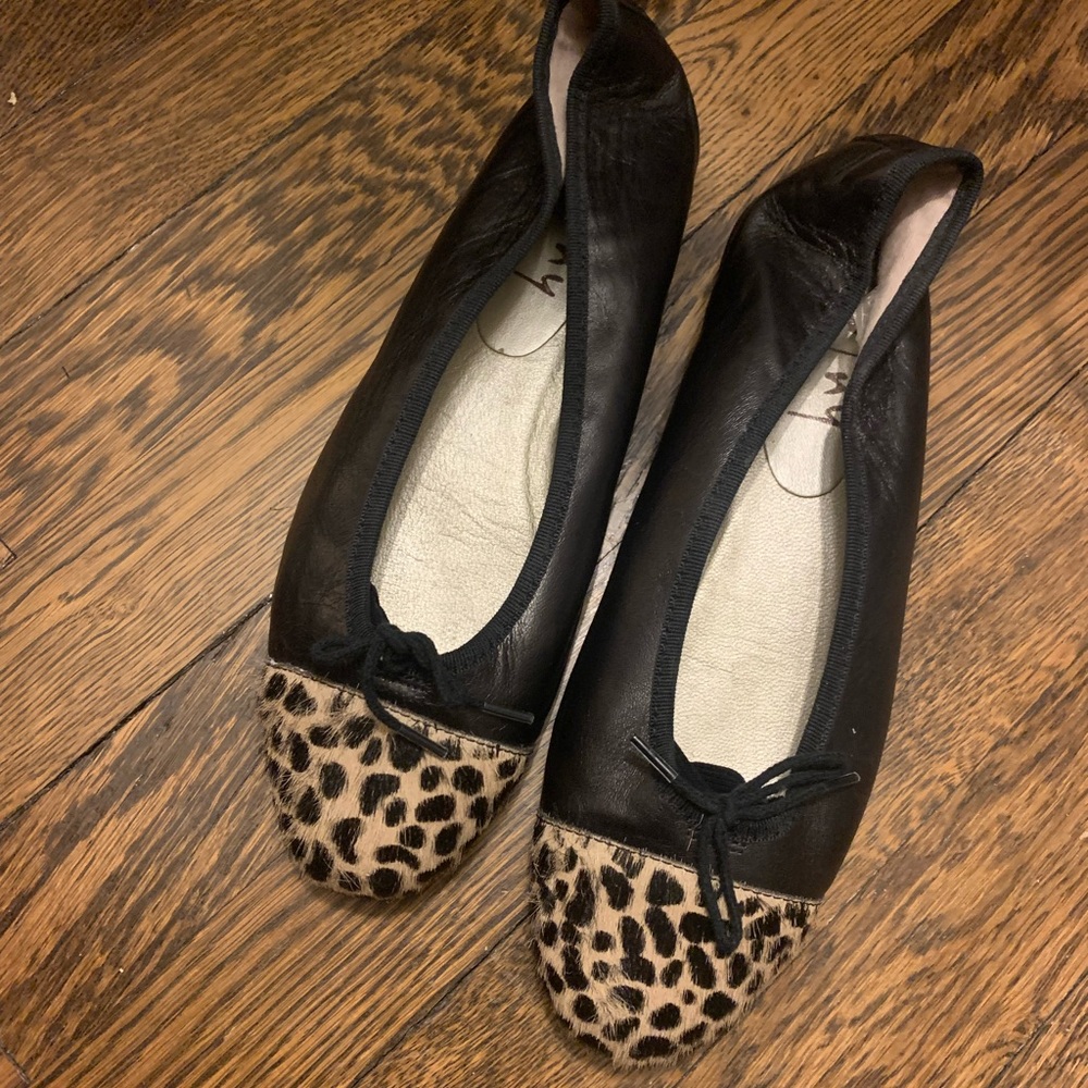EUC 🖤 French Sole Ballet Flat 🐆